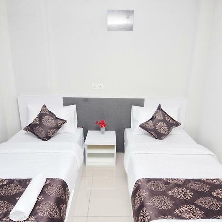 K Vila Hotel Sungai Petani Extérieur photo